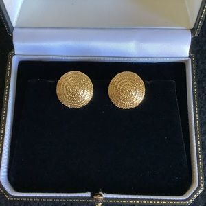 Vintage Avon clip on earrings.